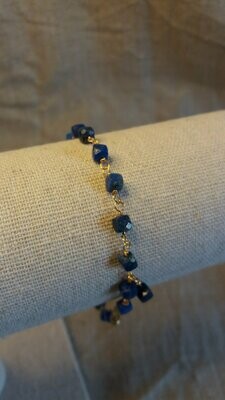 A Elusa , Bracelet en lapis lazuli