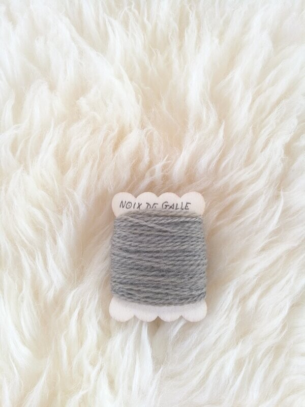 Fil de laine fin ,  Gris souris / 23