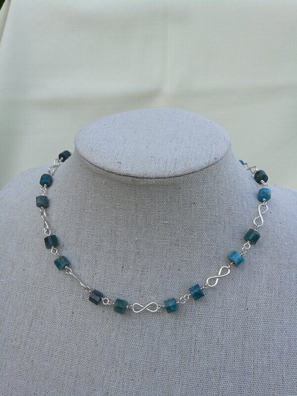 Collier en Apatite et argent