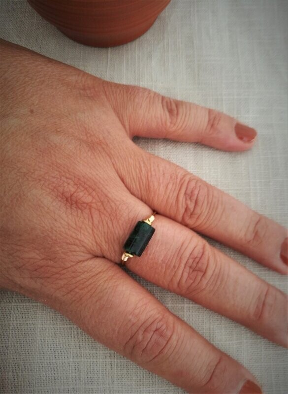 A Pompei, bague émeraude