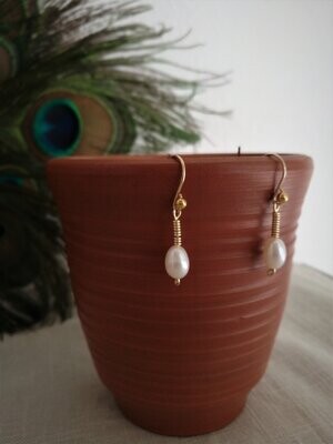 A Pompei, Boucles simples en perles