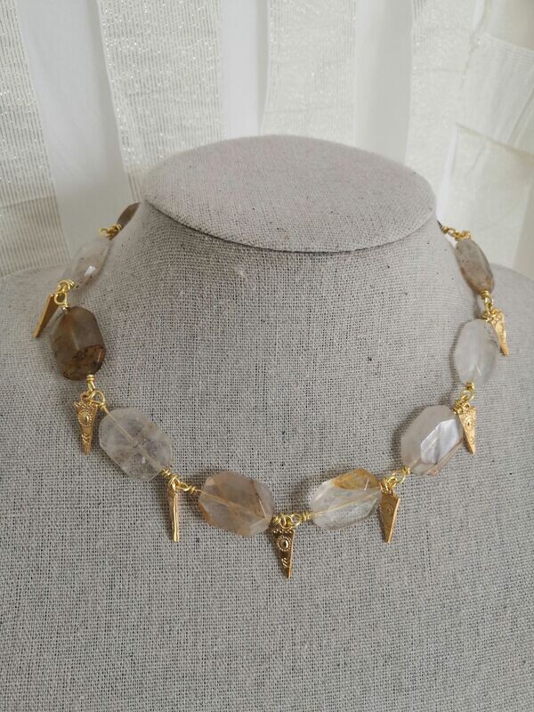 Collier étrusque en Quartz