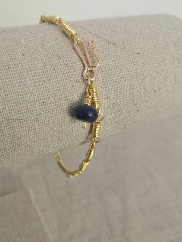 A Nemausus (variation), Bracelet maillons et  pendant Sodalite