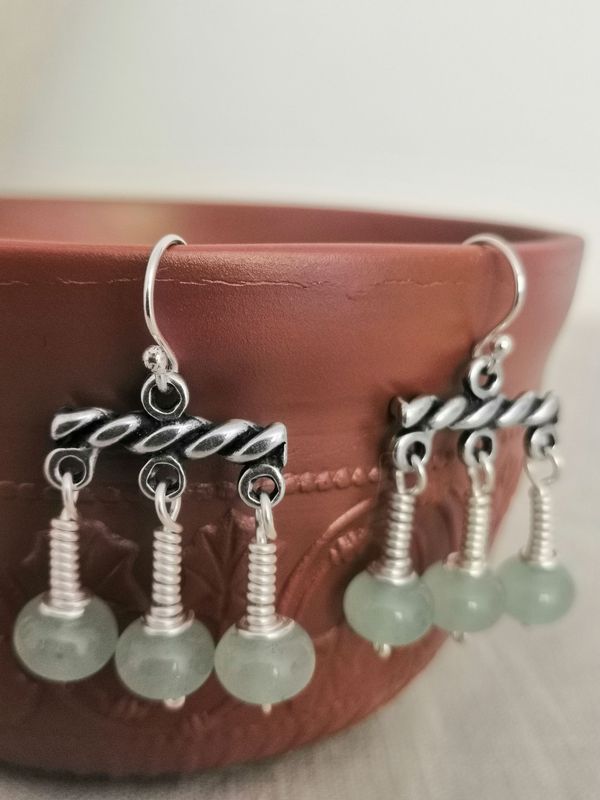 A Nemausus, boucles triples en Aventurine