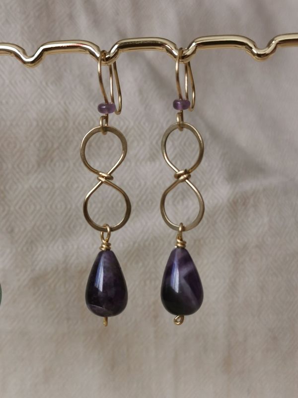 Boucle d'oreille infini Lemniscatus en  Améthyste