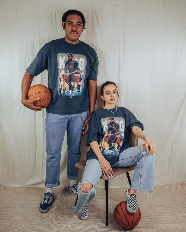 KING ME T-SHIRT - INDIGO INK GREY