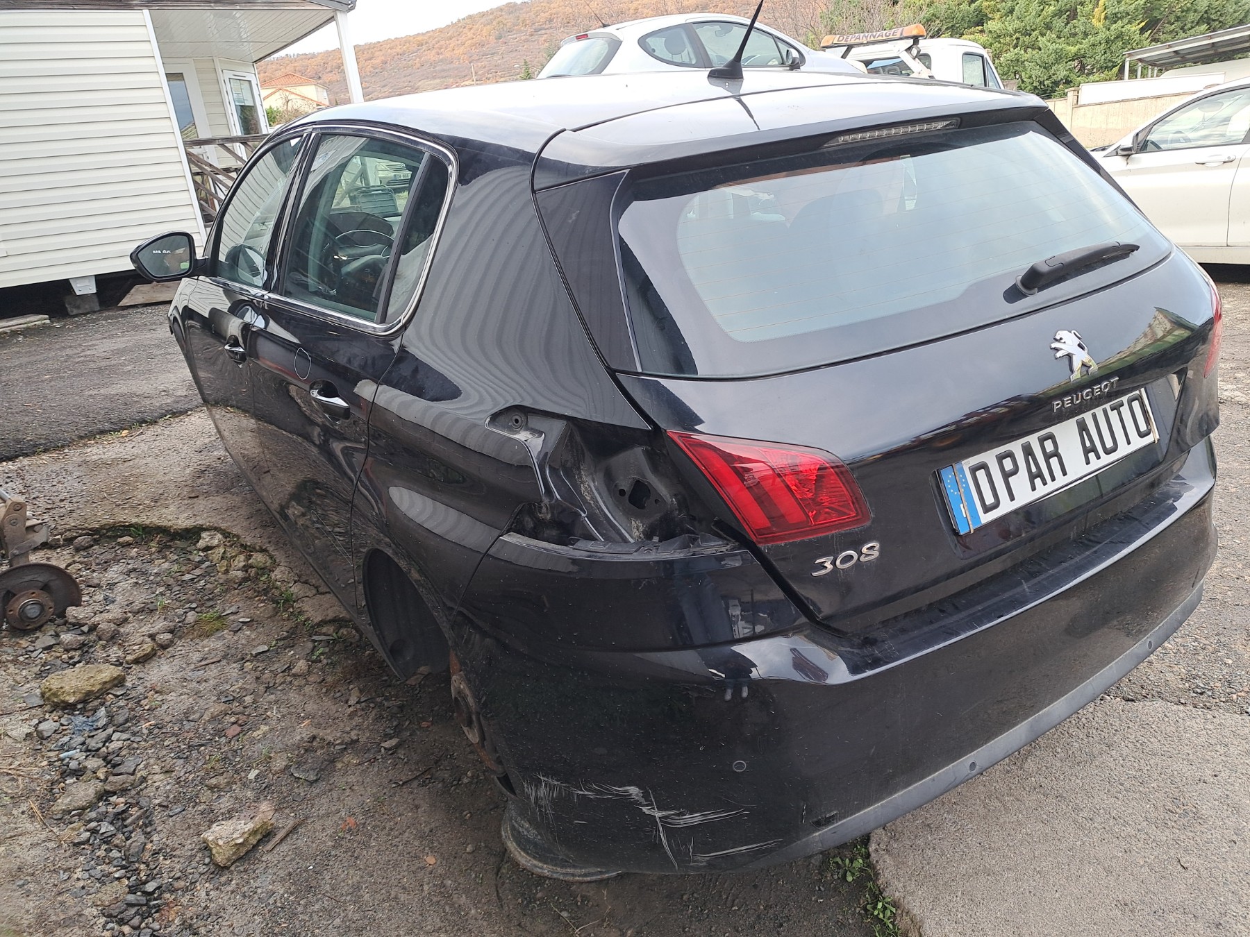 PEUGEOT 308
