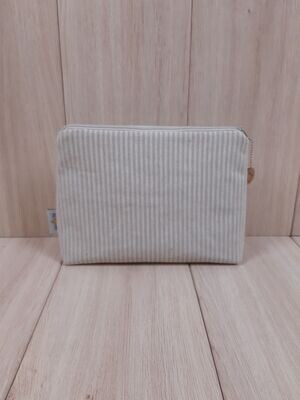 BASIC Täschle beige - verschiedene Größen BASIC Täschle beige - verschiedene Größen