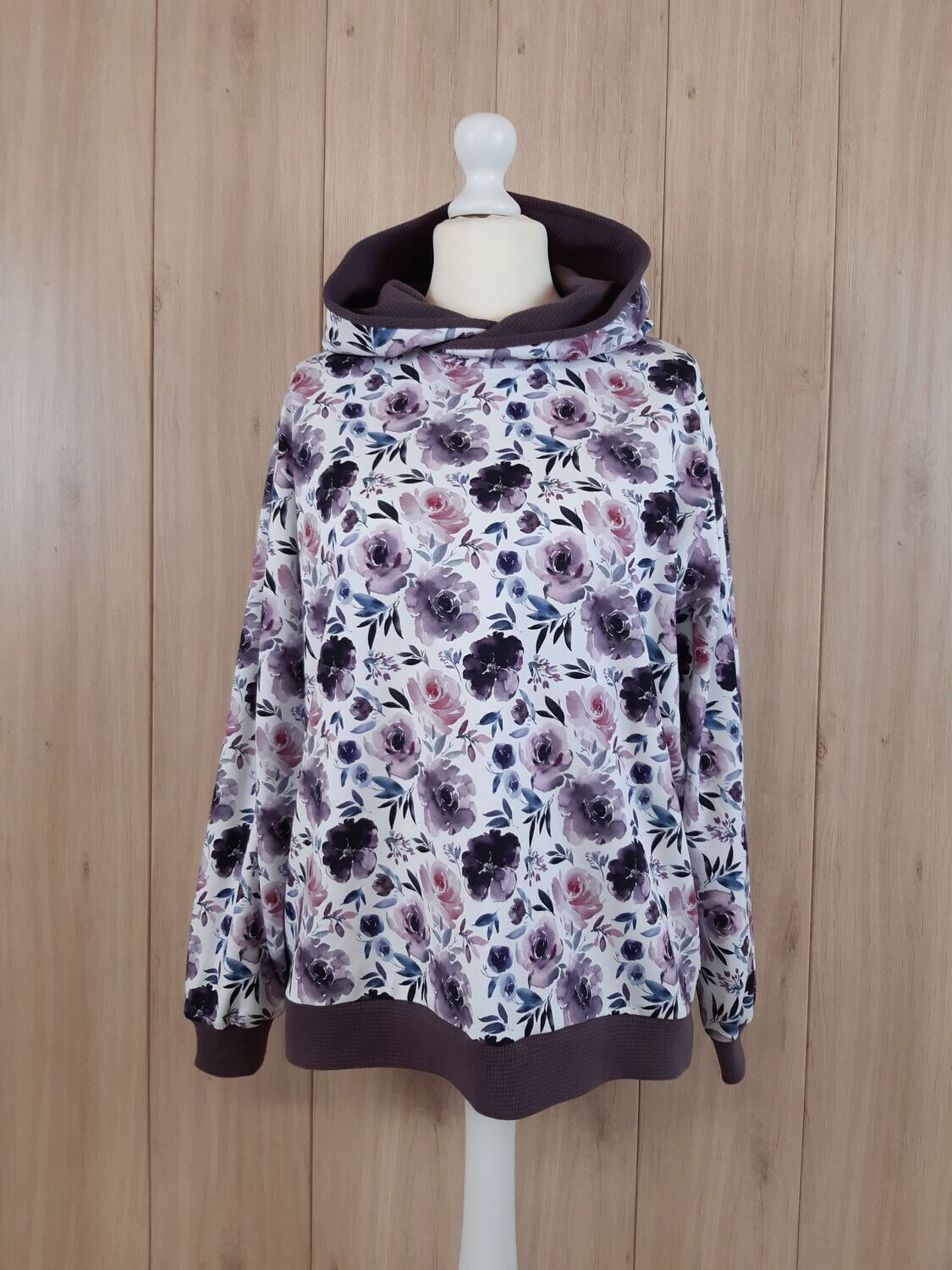 organic Hoodie Blumen lila - Größe 40