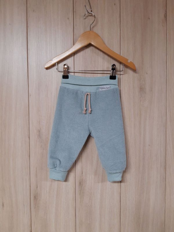 Cordhose altmint - verschiedene Größen Cordhose altmint - verschiedene Größen