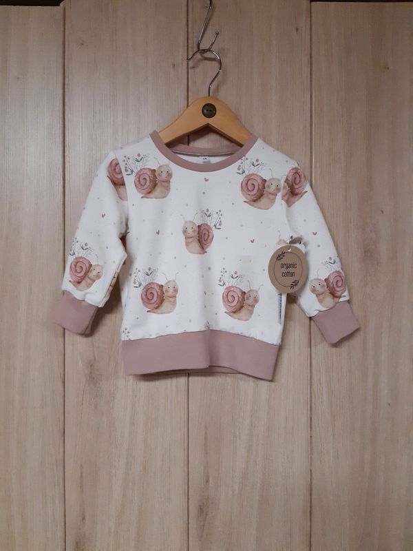 Sweater Schnecki EP - verschiedene Größen Sweater Schnecki EP - verschiedene Größen