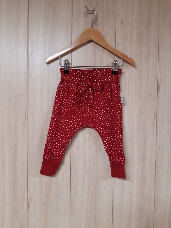 Paperbag-Hose Dots rot - Größe 80 Paperbag-Hose Dots rot - Größe 80