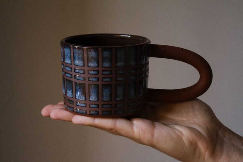 CHECKERED glaze mug