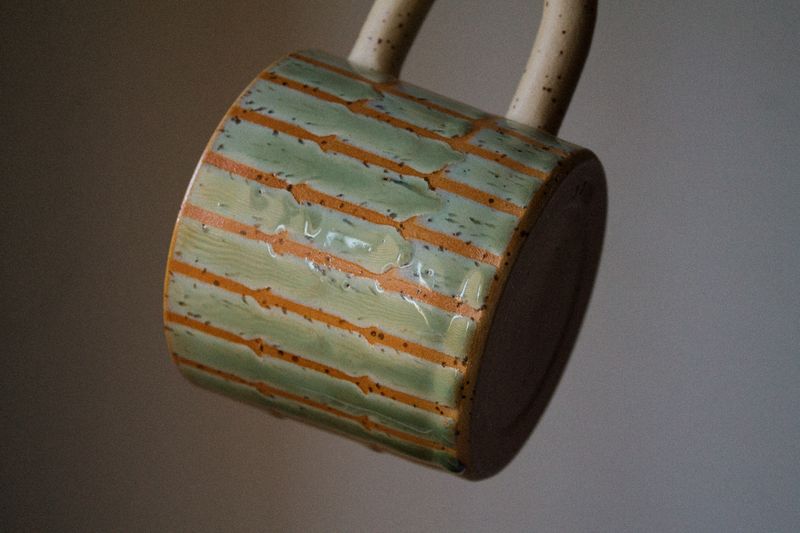 CHECKERED glaze mug