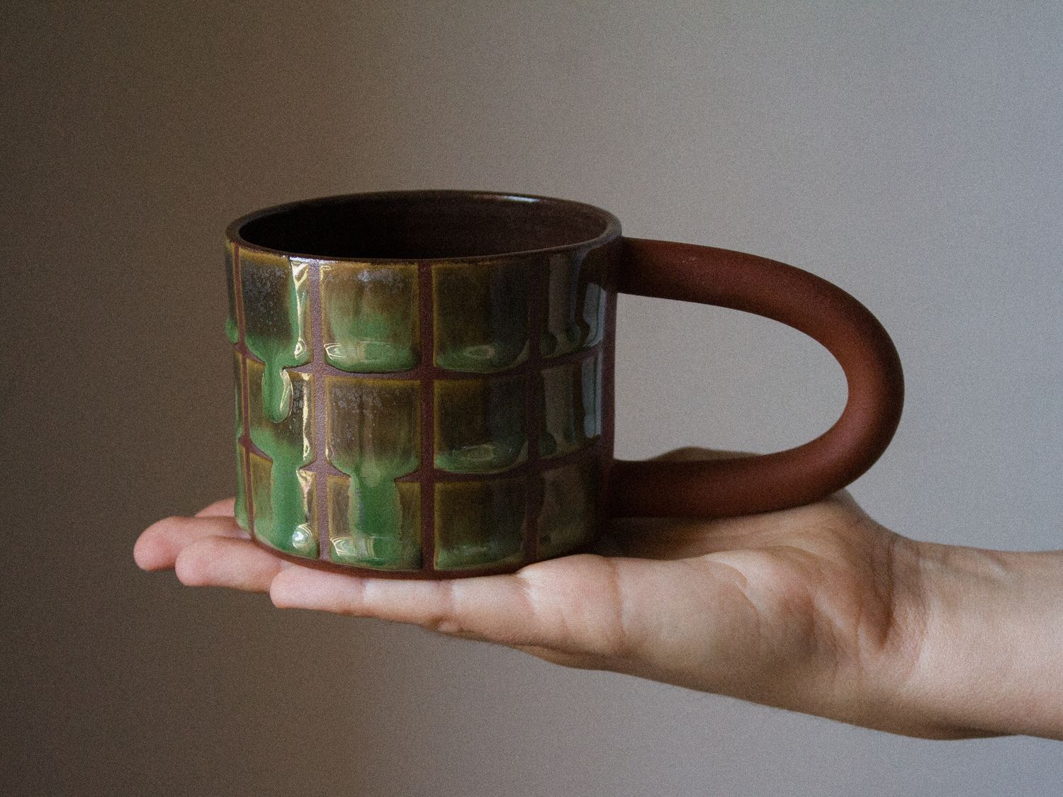 CHECKERED glaze mug
