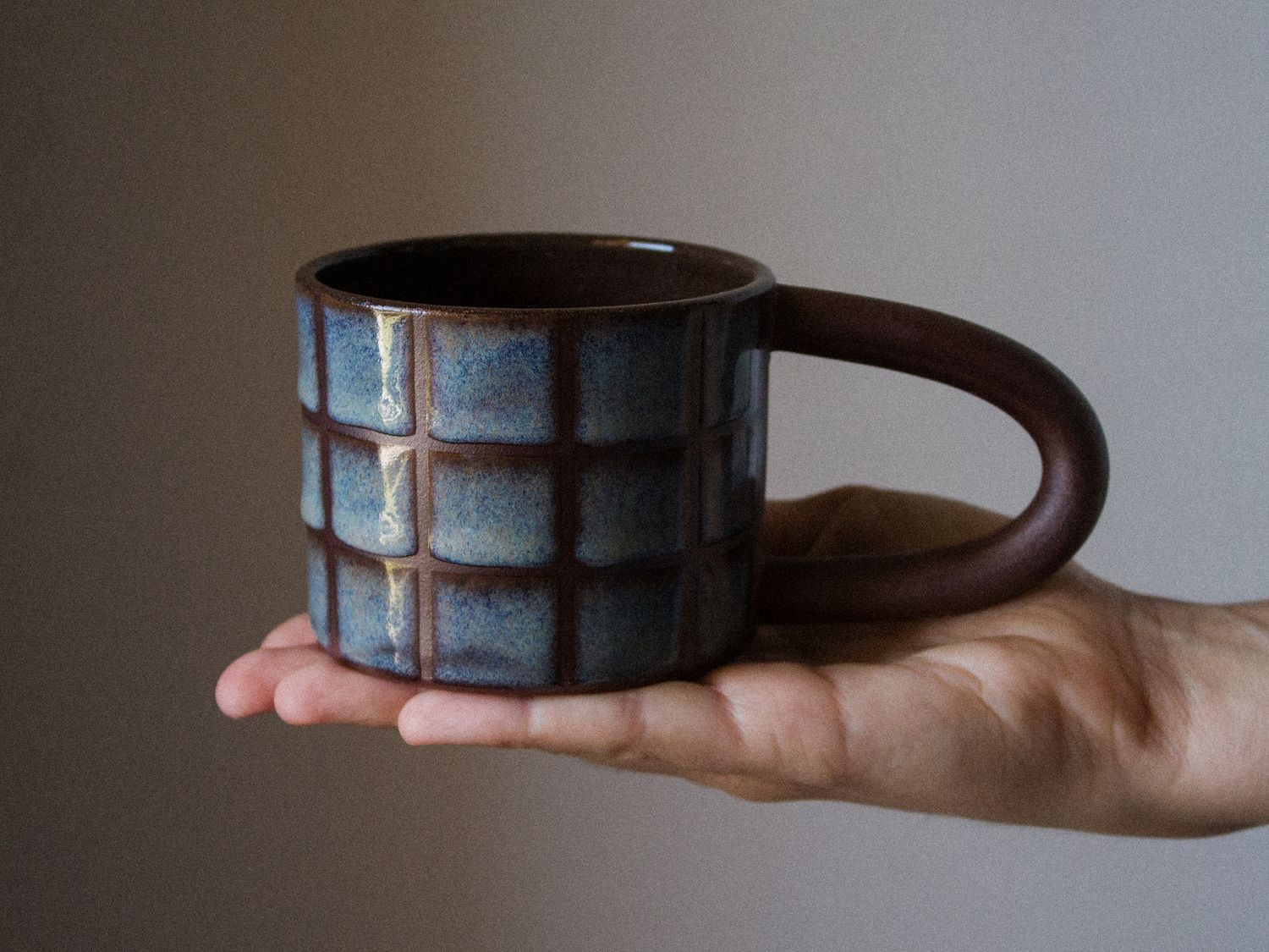 CHECKERED glaze mug