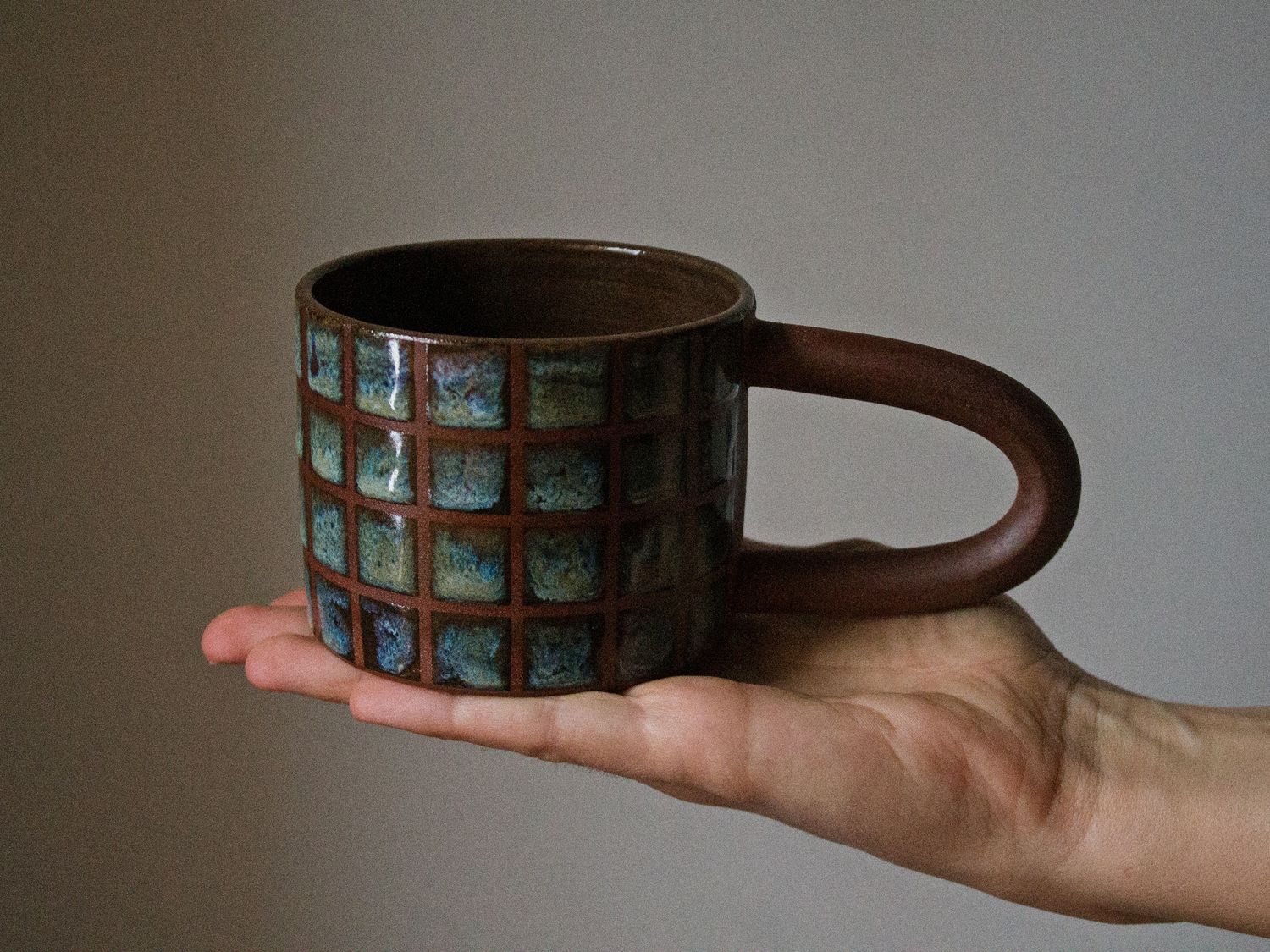 CHECKERED glaze mug