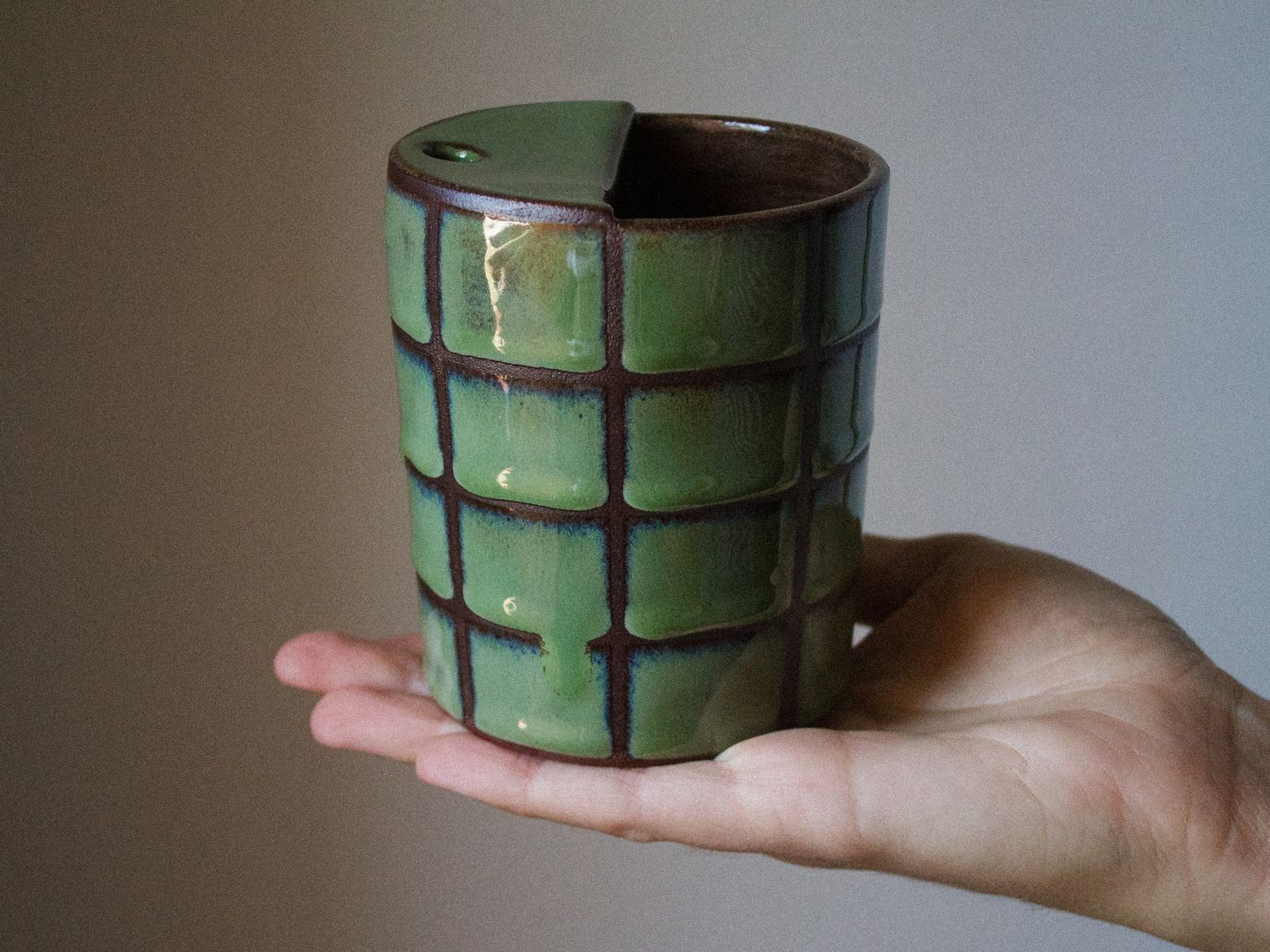 CHECKERED travel cup