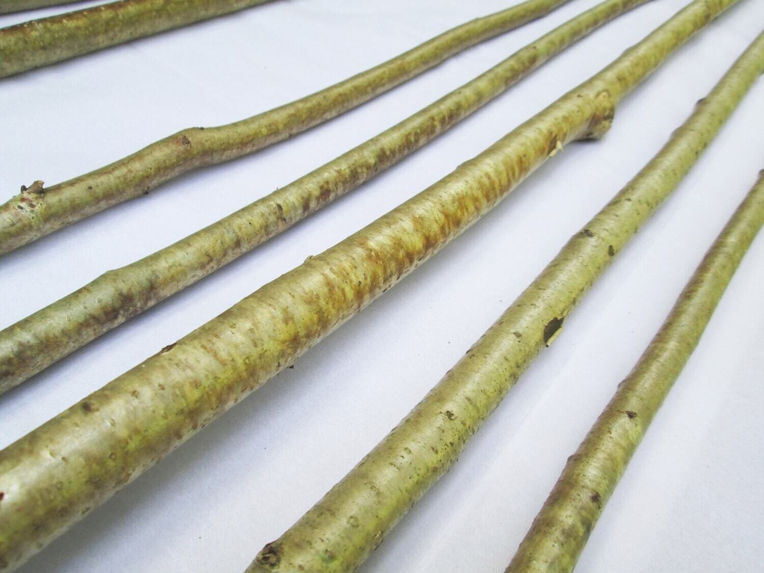 10 x 90cm Long Straight Natural Hazel Wood Branches Sticks Bark Wood Craft Art Decoration Whittling
