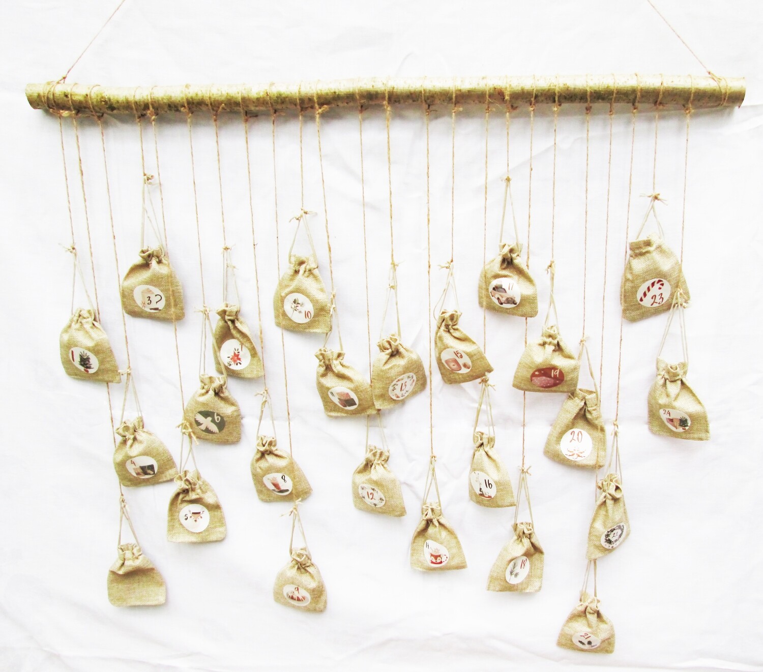 DIY Hanging Branch Advent Calendar KIT Includes Stick, Jute String, Jute Gift Bags and Stickers 90cm - Reusable Eco Friendly Advent Calendar