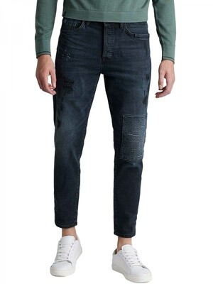 Cast Iron | Cuda Tapered Fit Jeans
