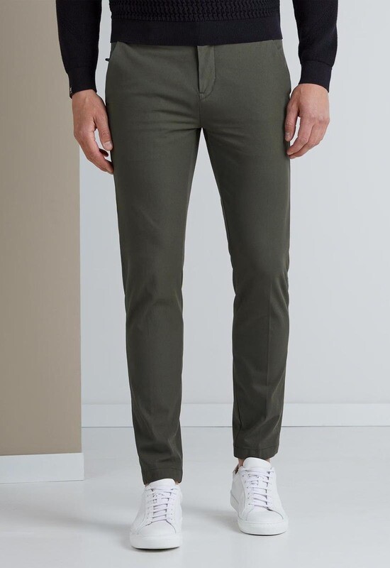 Vanguard | V12 slim fit chino