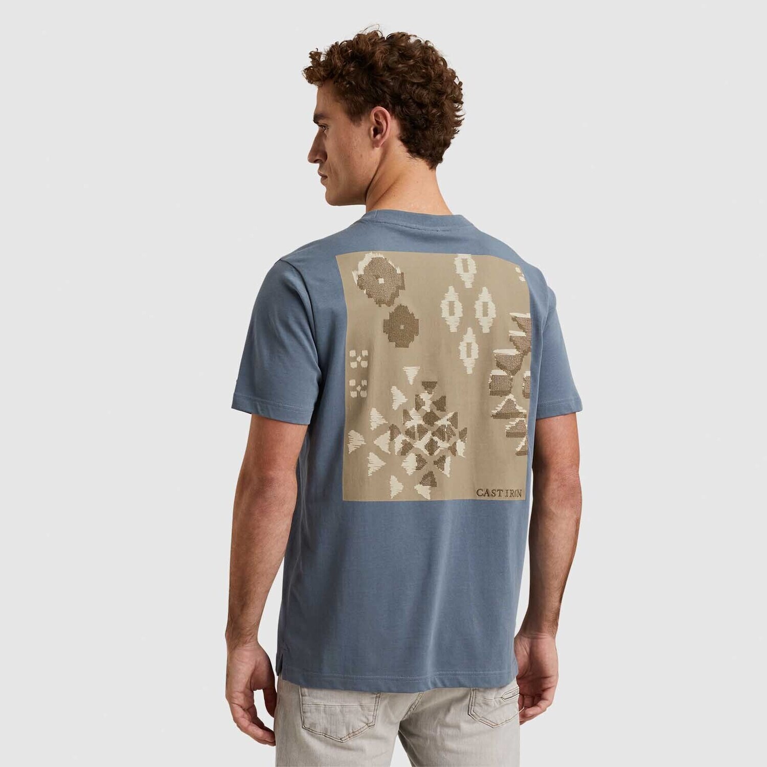 Cast Iron | T-shirt met back print