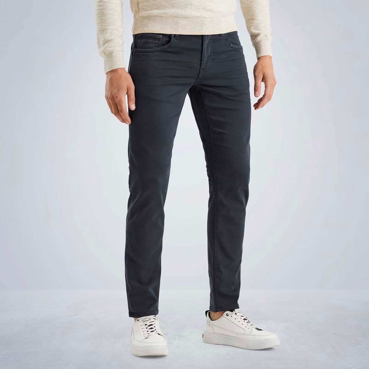 PME Legend | Tailwheel slim fit broek van colored denim PTR2408605-5119