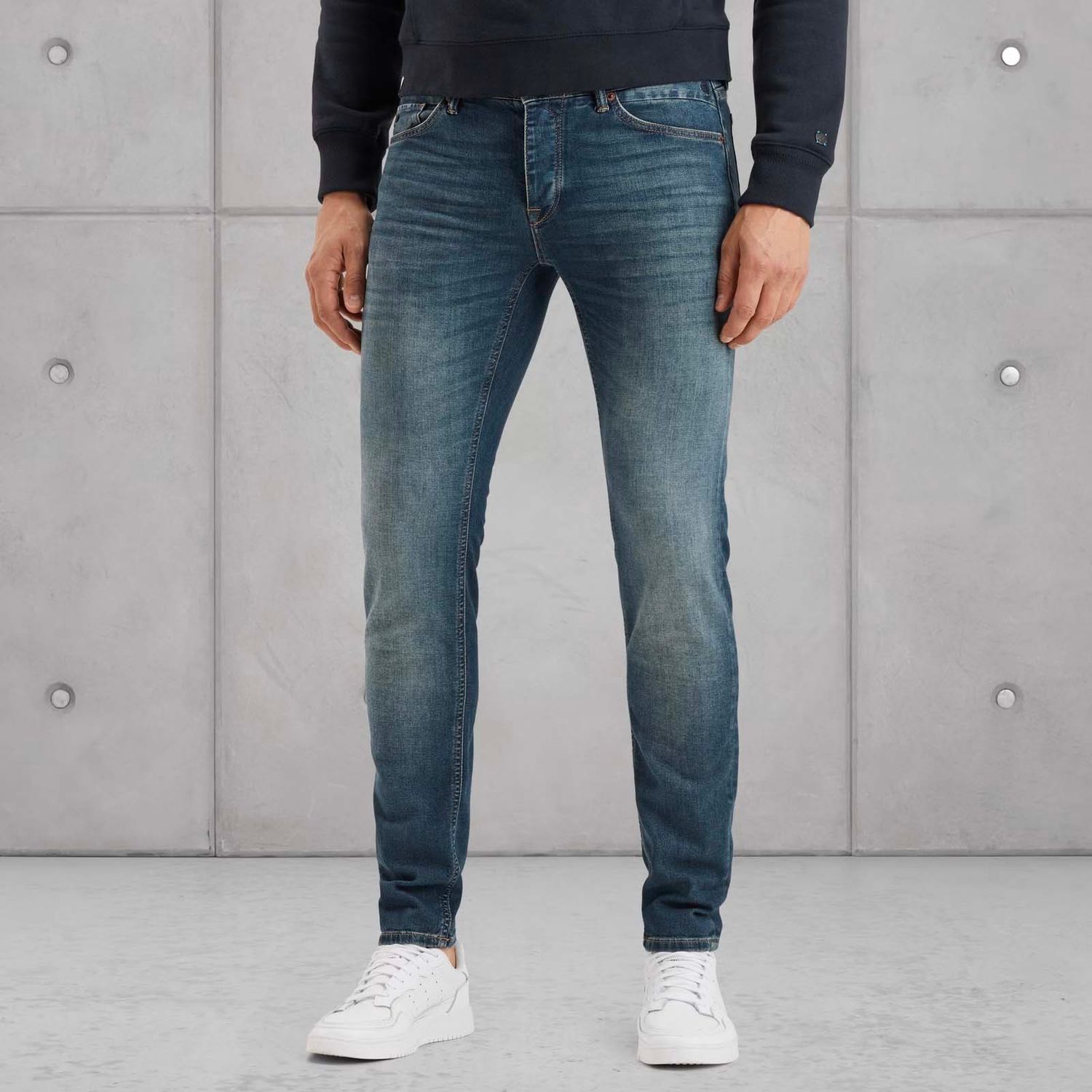 Cast Iron | Riser slim fit jeans CTR390-WBD