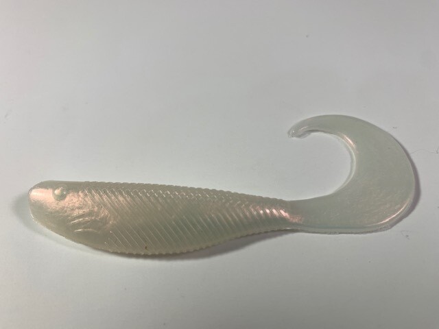 Capt. Mack 6" Grub Pearl