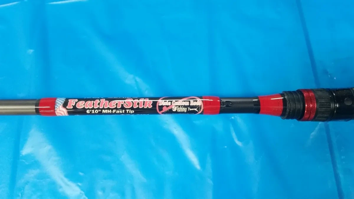 Dixie  7'3" Heavy-Fast Tip FeatherStik