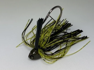 Johnston Brush Jig 3/8oz GP\Watermelon