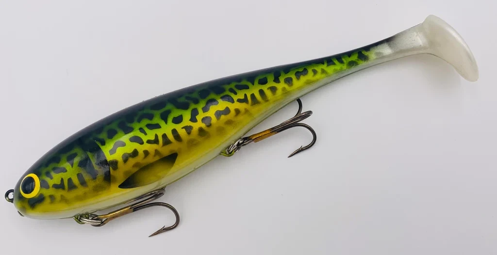 Magnum Swimmin Dawg crappie