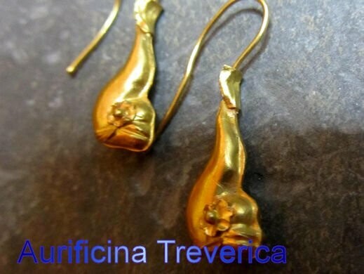 hellenisitic dolphin earrings in pure gold hellenisitic dolphin earrings in pure gold