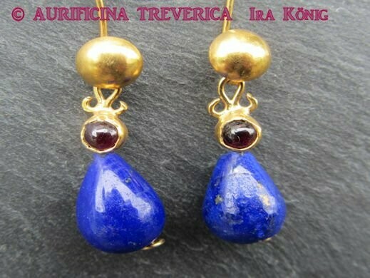 Lapis Lazuli earrings 2nd century