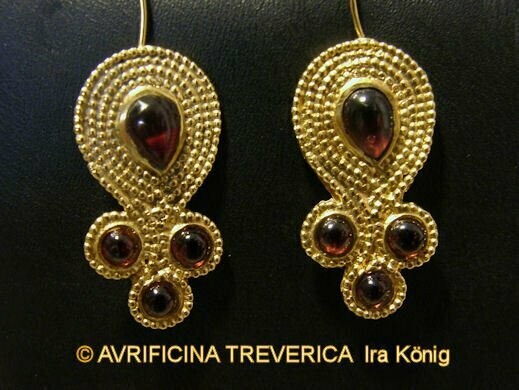 boucles d oreilles avec grenats, Cologne boucles d oreilles avec grenats, Cologne