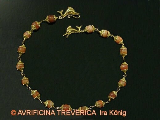 Hellenistic necklace with 2000 year old carnealians Hellenistic necklace with 2000 year old carnealians