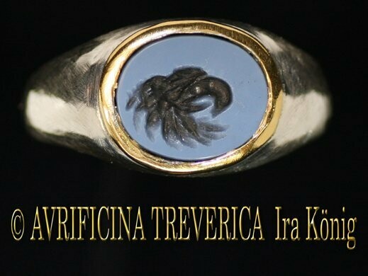 bague d' officier avec tête d' aigle des légions bague d' officier avec tête d' aigle des légions