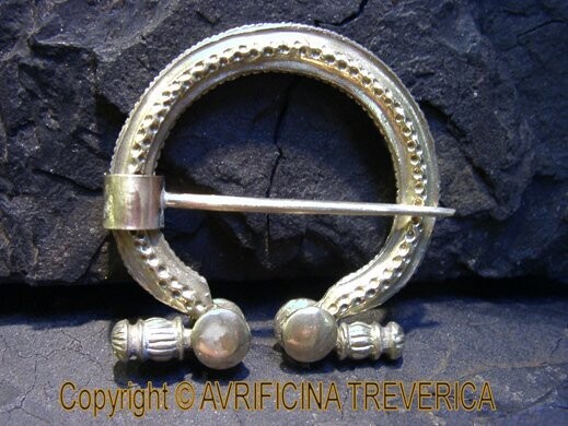 Omega Fibel