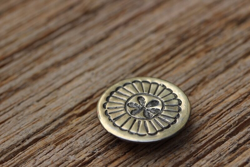 roman upron stripes rivet Vindonissa roman upron stripes rivet Vindonissa