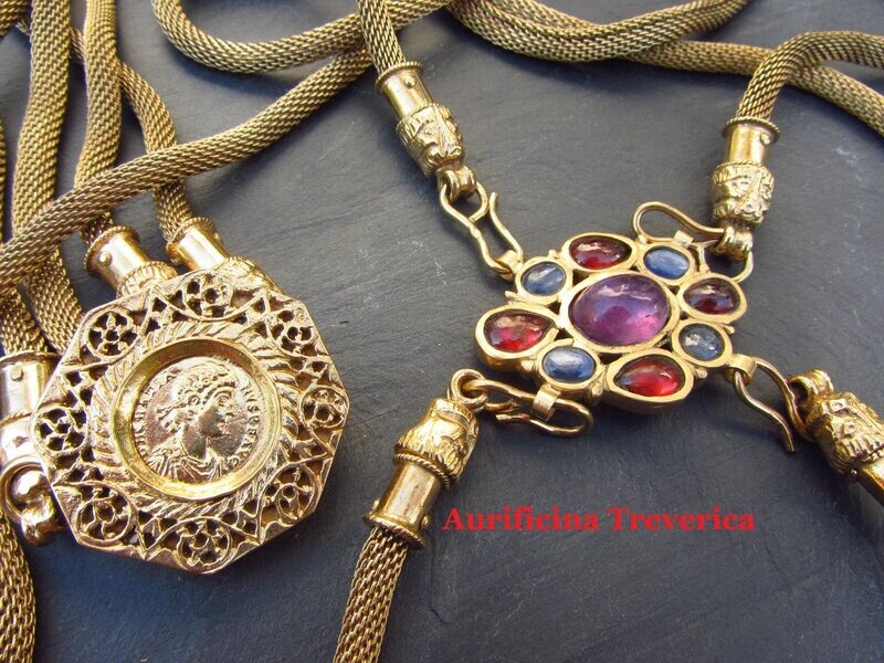 heavy body chain Hoxne treasure heavy body chain Hoxne treasure