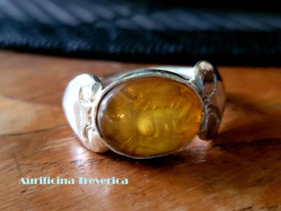 Römische Ring Bernstein Biene