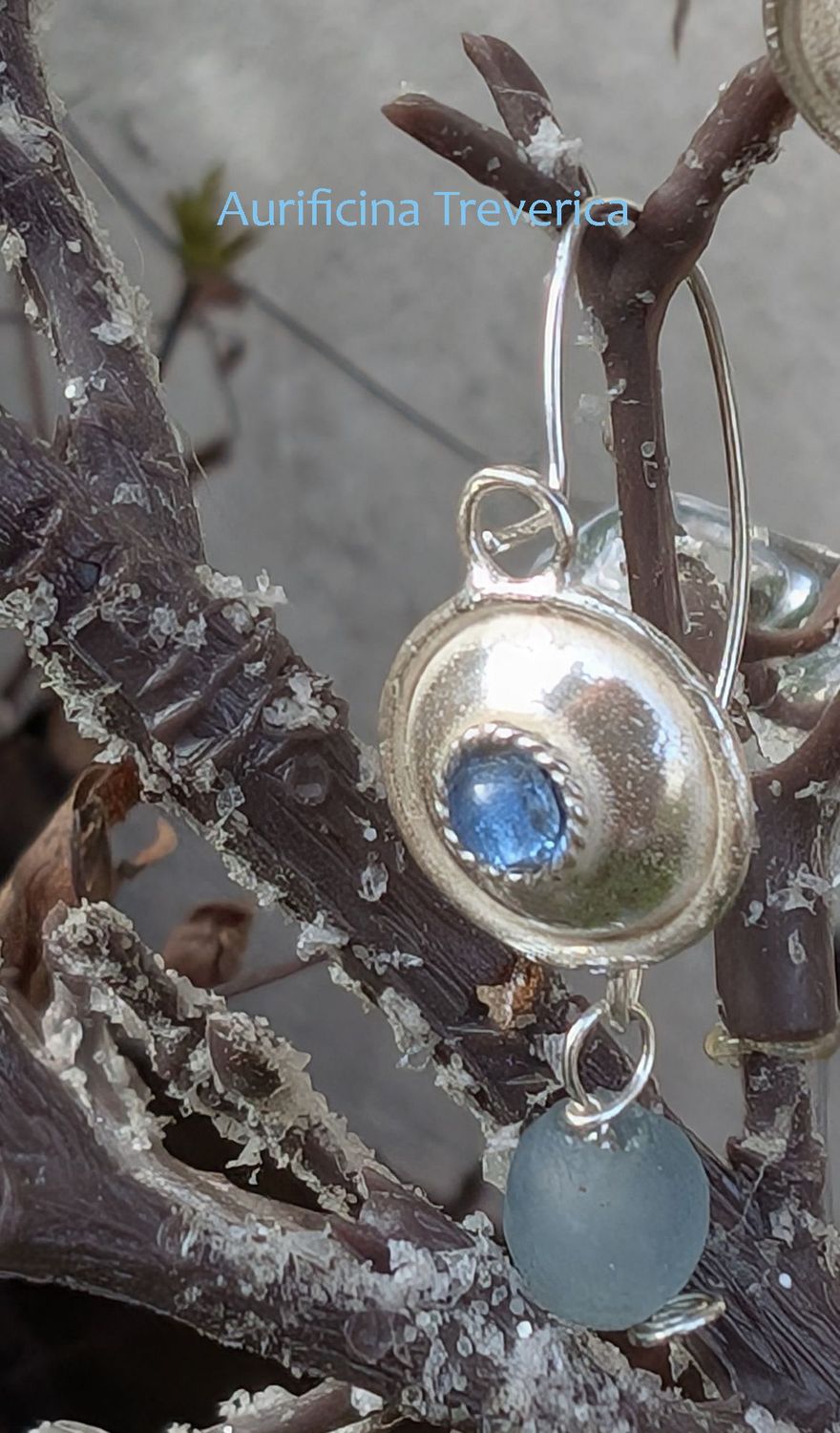 Römische Ohrringe mit antikem römischen Glas Römische Ohrringe mit antikem römischen Glas