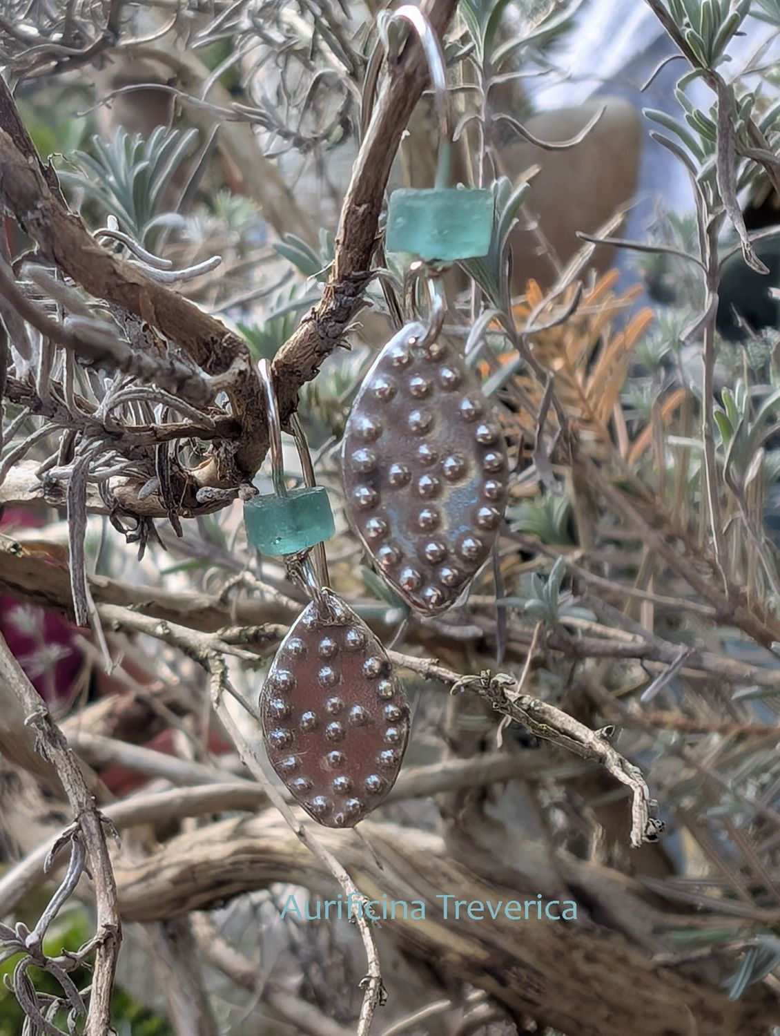 Römische Blatt Ohrgehänge Arles 1./2.Jh. Antikglas