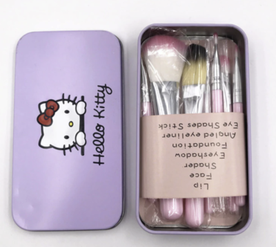 Hello Kitty Makeup Brush Set (Pack of 7) Hello Kitty Makeup Brush Set (Pack of 7)