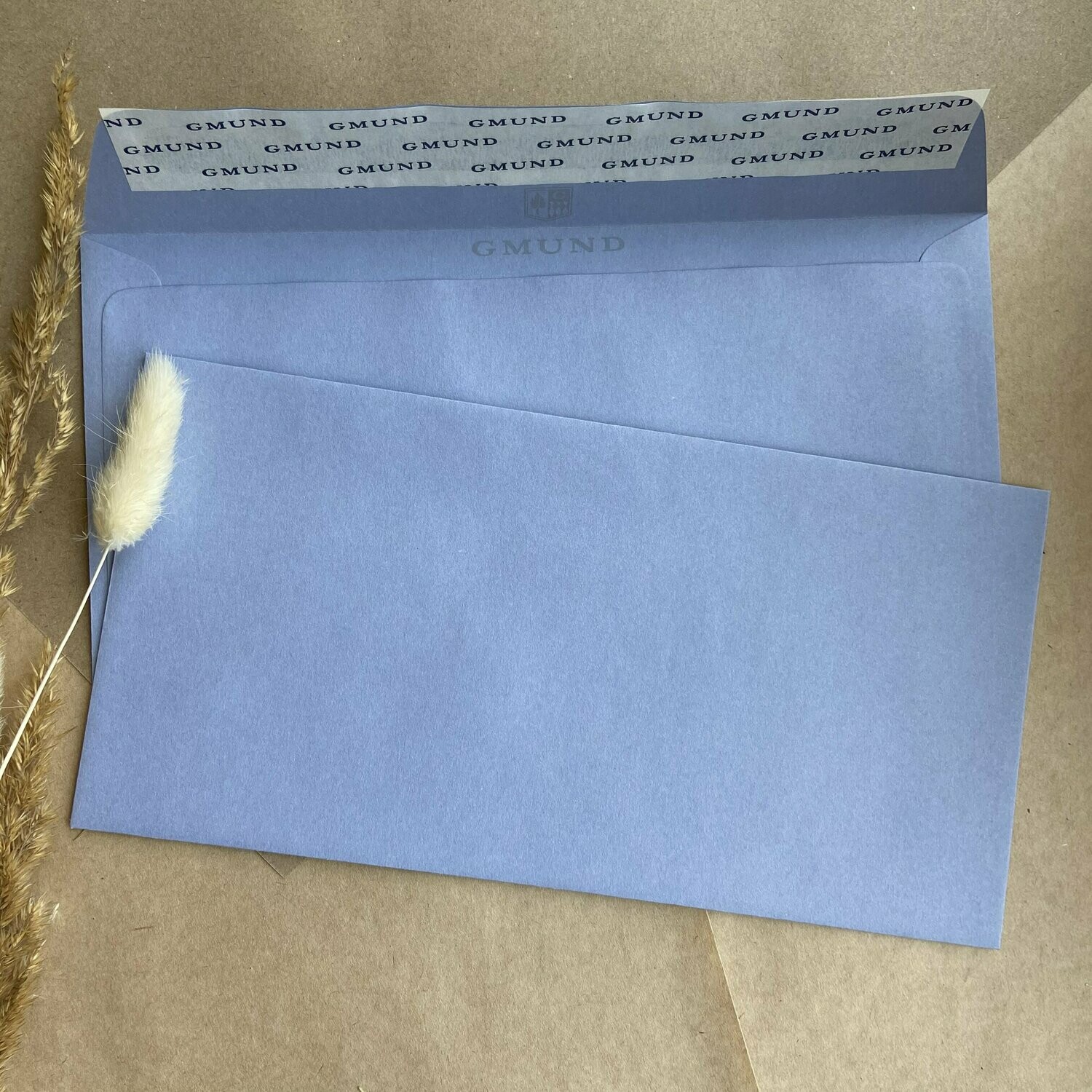 Васильковый конверт 11х22 см