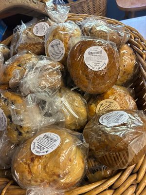 Assorted Minis - muffins, pies, cookies, scones (FREE! DO NOT COUNT!) (No Limit)