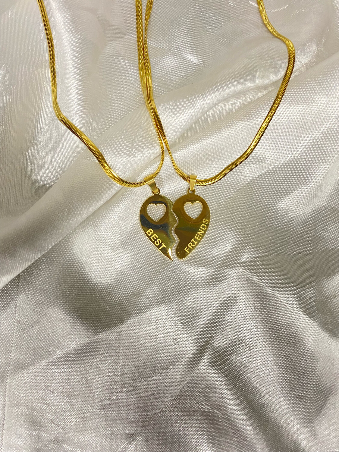 Bestfriend Necklace Set