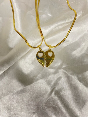 Bestfriend Necklace Set