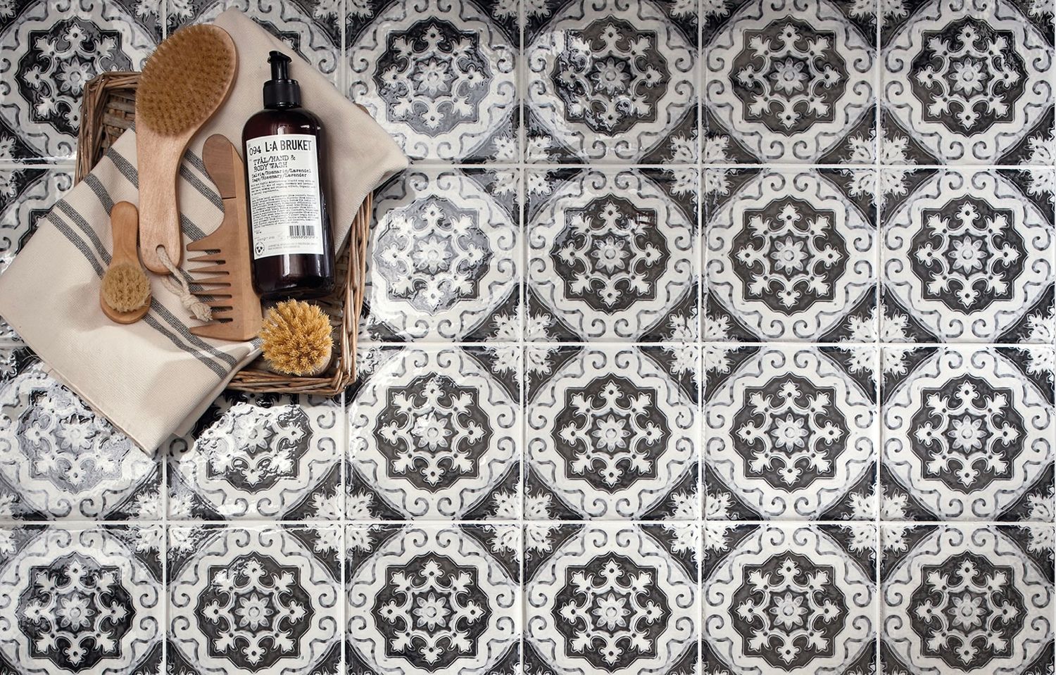 Maioliche Series 6x6 (ET) - available in 6 designs/patterns Maioliche Series 6x6 (ET) - available in 6 designs/patterns